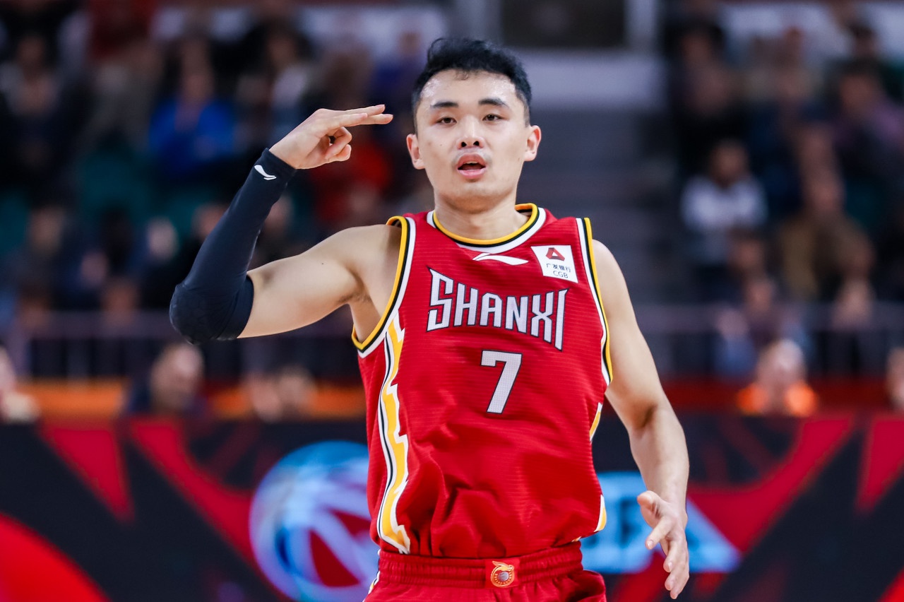 最强锋卫摇摆人,现役最强锋卫