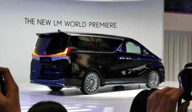 终于要来了,雷克萨斯LM售116.60万起,不加价就能卖过埃尔法?