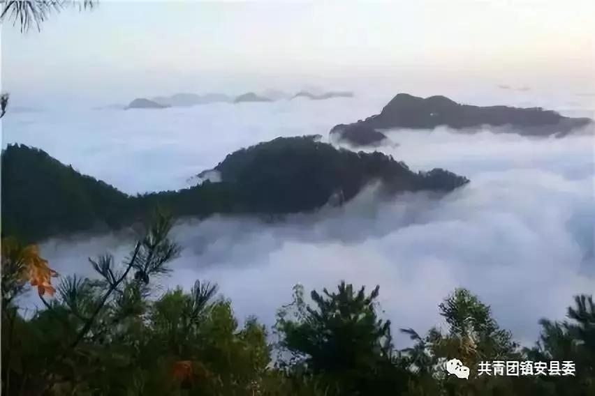 天池塔云山,塔云山