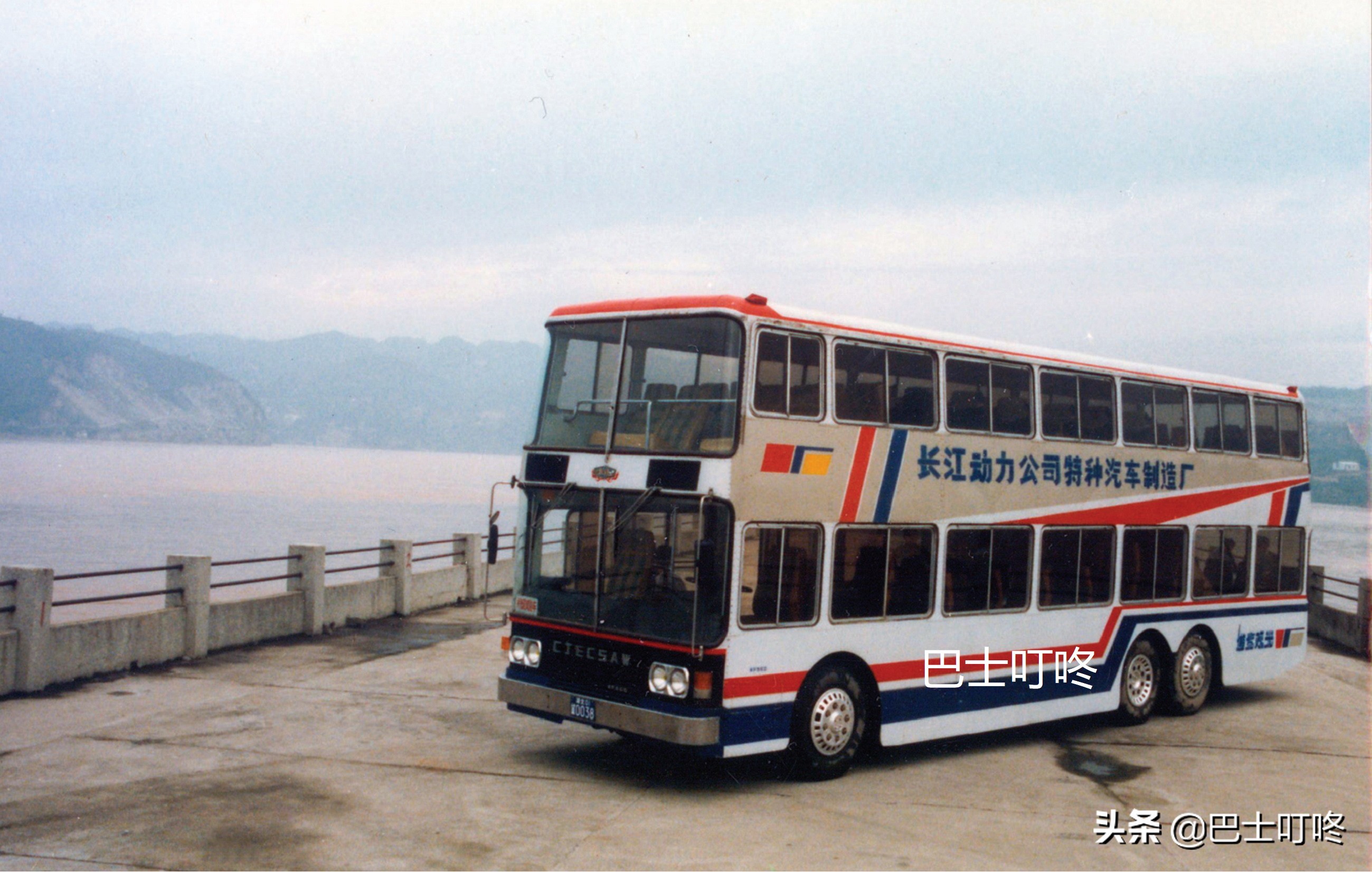 武汉目前所有的双层巴士,武汉双层巴士是什么路线