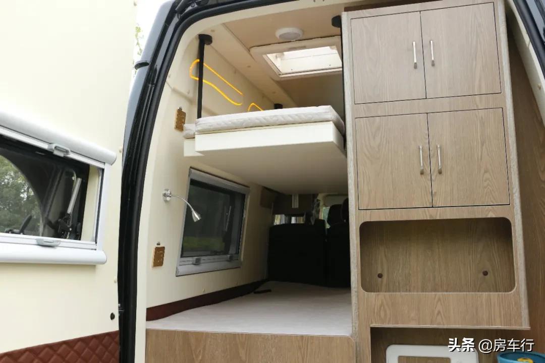 福特卫航房车2.2t柴油,福特新全顺2023款卫航房车