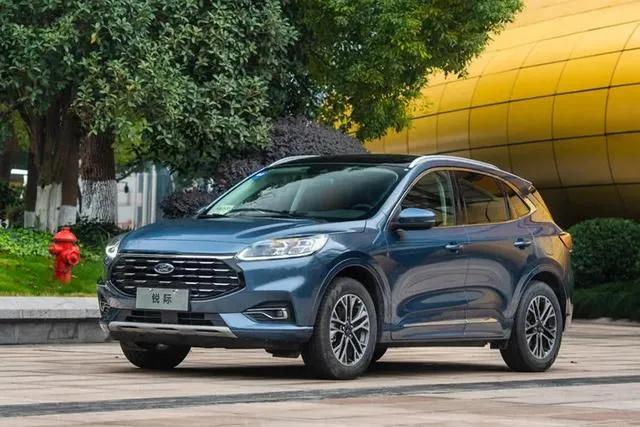 郑州长安奔奔燃油版新车,全新奔奔