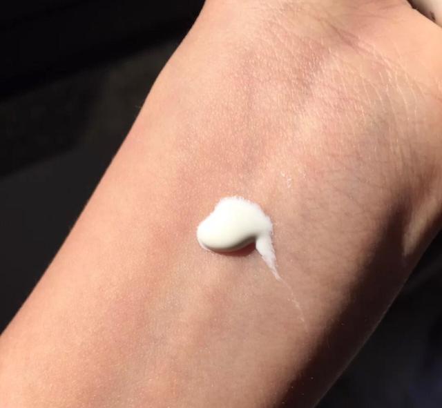 新款兰芝隔离为什么用了搓泥,兰芝隔离怎么使用不卡粉