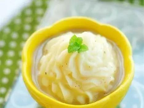 九个月宝宝吃什么辅食长高长肉快,适合6-10个月宝宝吃的辅食有哪些