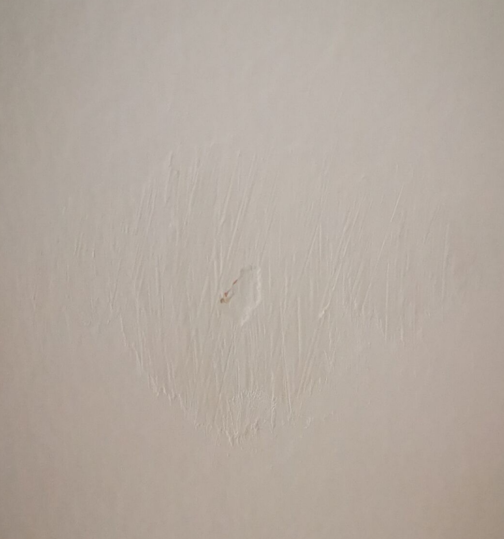 装修乳胶漆起皮修补,装修乳胶漆刷得不好怎么办