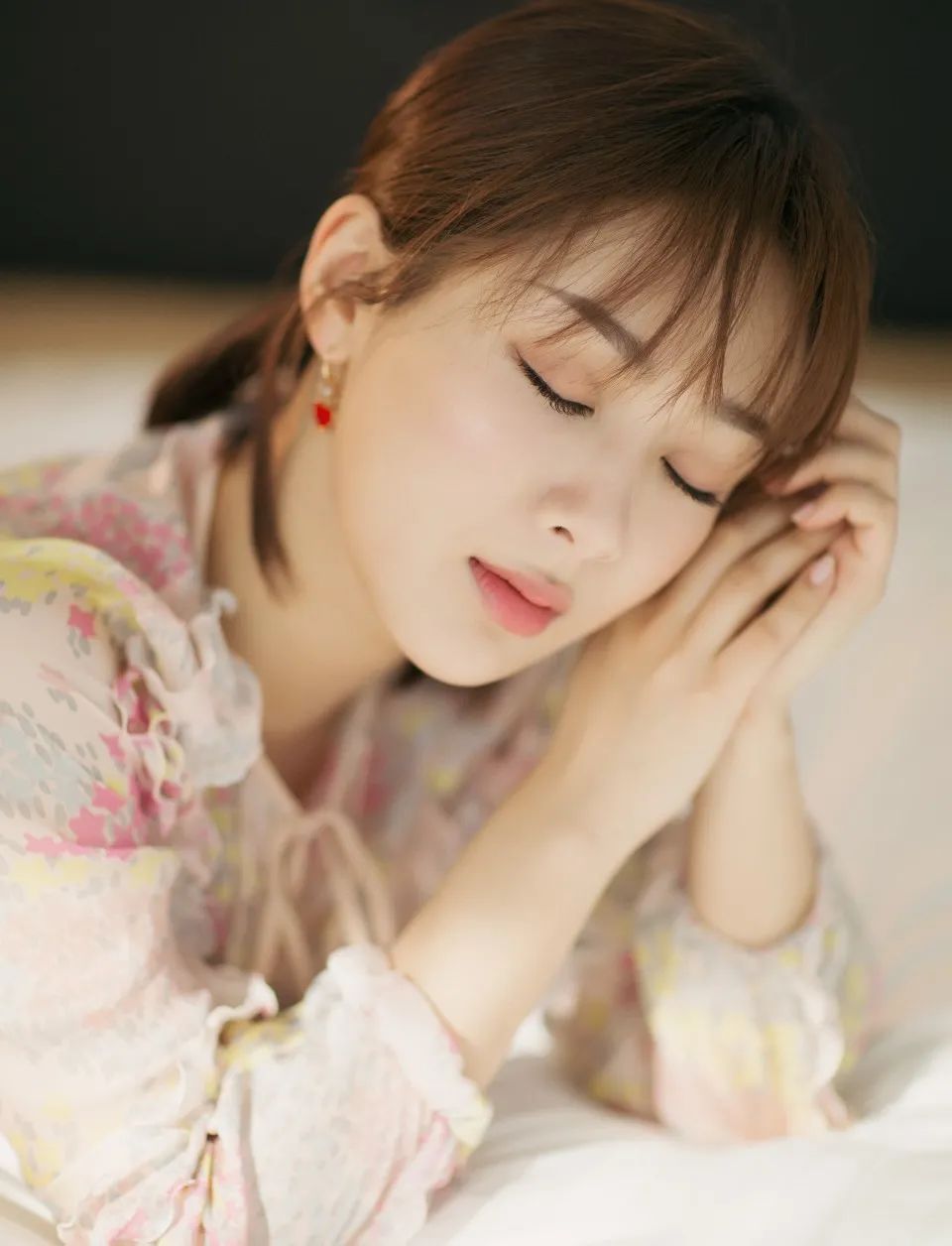 杨紫的感情路,圈内人爆料杨紫的感情