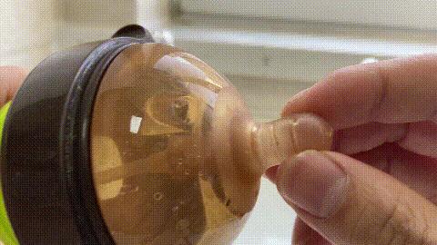 从新生儿到孩子断奶，不知道奶瓶怎么选？看这一篇文章就够了