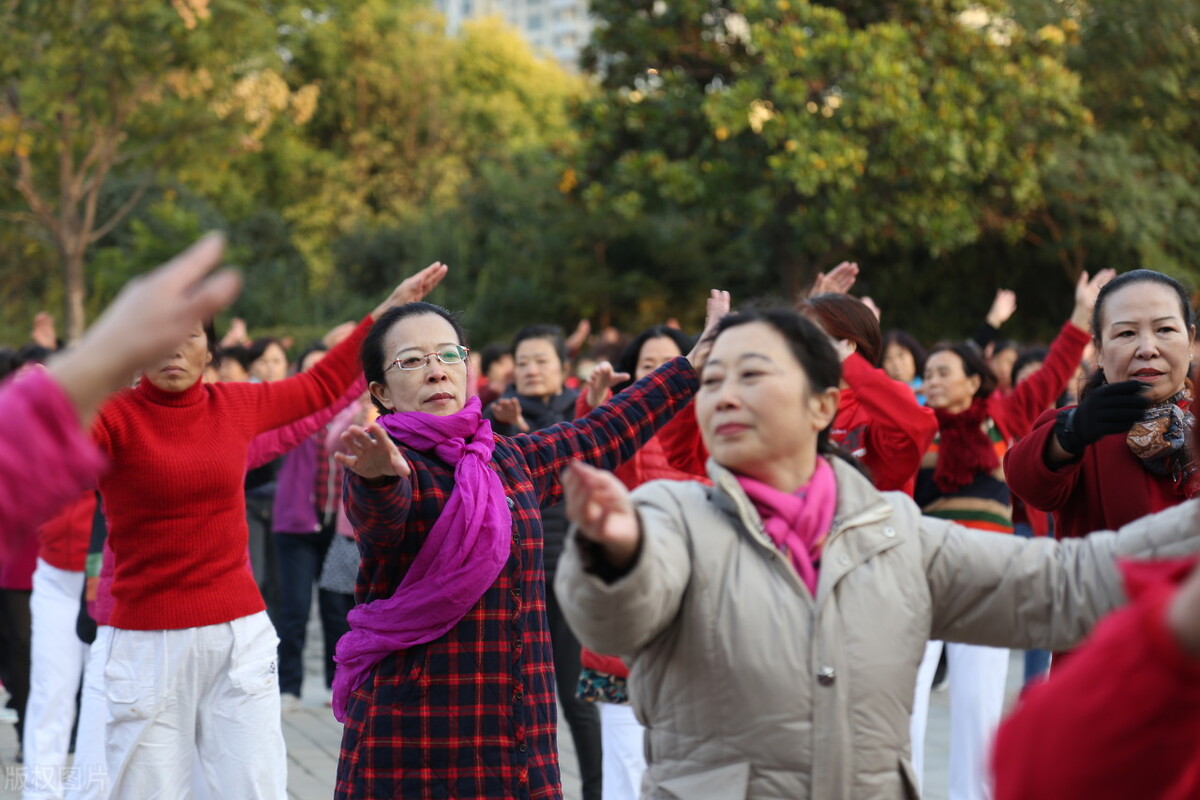 中年油腻大妈什么意思,油腻大妈的四种表现