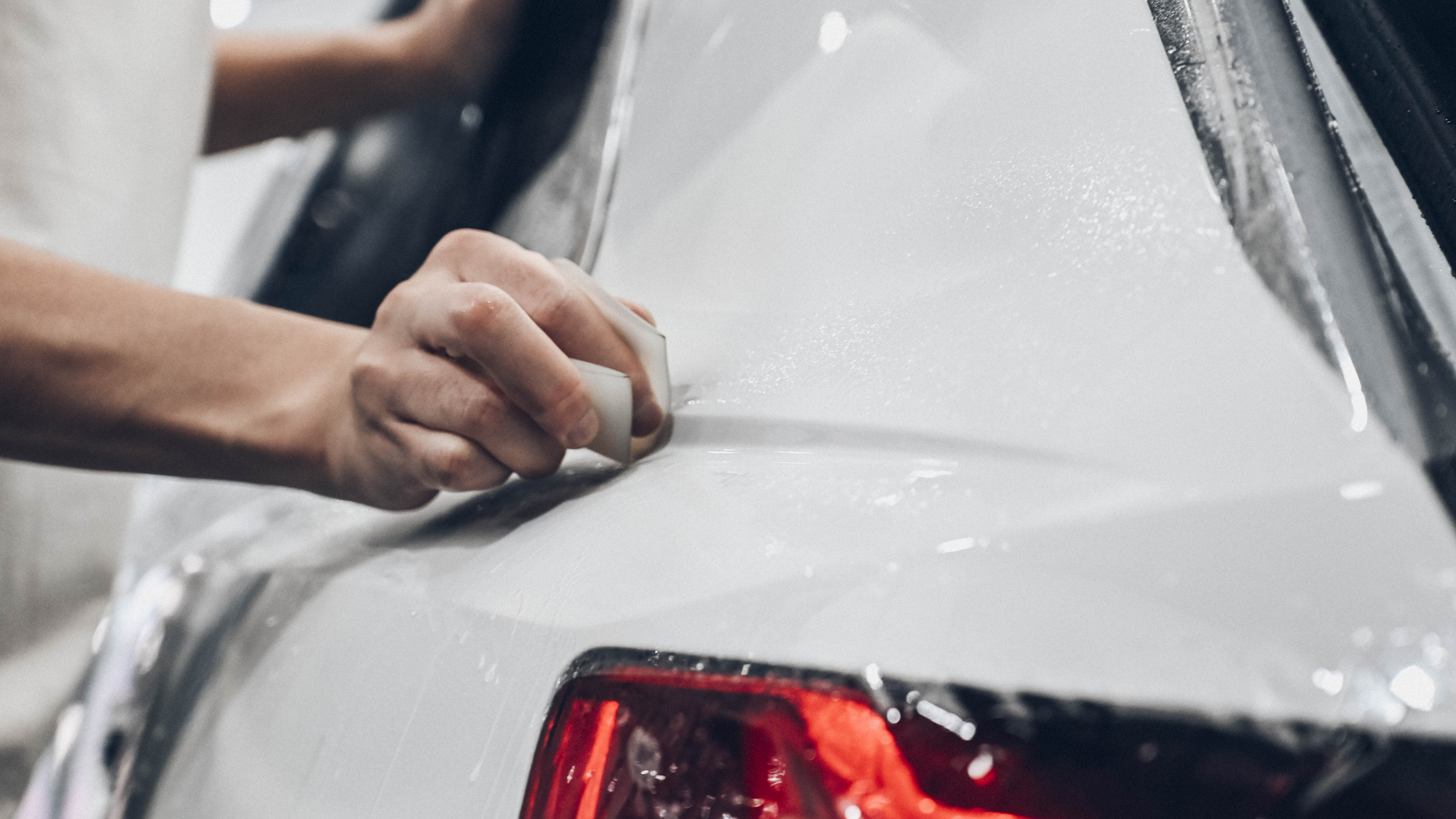 奥迪q3隐形车衣价格2014年,奥迪q3贴xpel隐形车衣多少钱