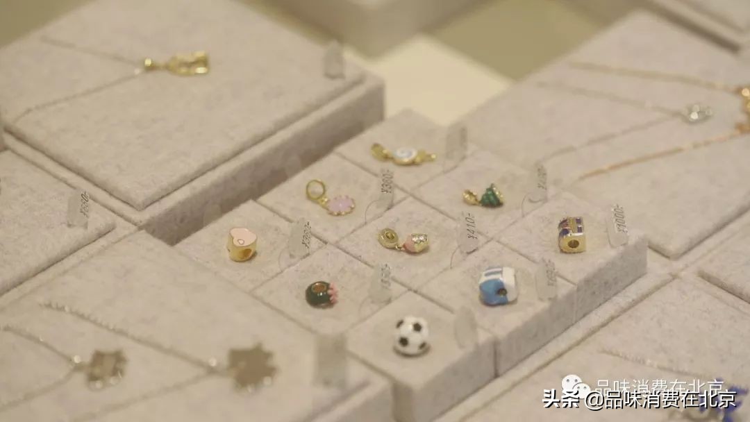 亲子装的头型,亲子装头饰发型