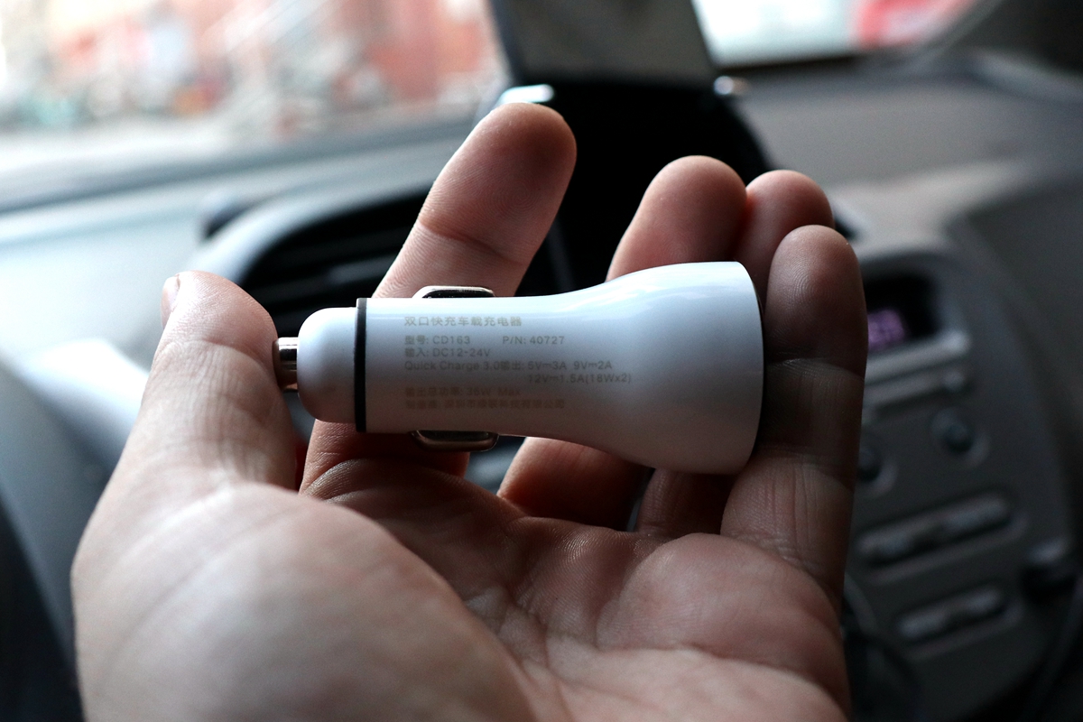 可以监测空气质量的车载快充，麦泡MIPOWPOWERCLIPAD评测