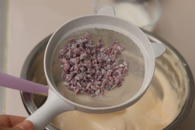 没有烤箱家庭版最简单生日蛋糕,没有烤箱做生日蛋糕的简单做法