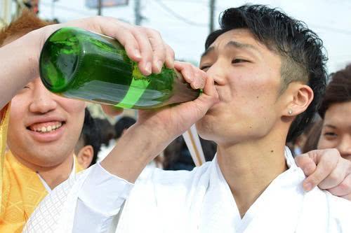 怎么去除口腔异味口臭小妙招,口腔异味口臭怎么清除