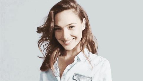 怎样挑选一款经济实惠的女式手表,怎样挑选符合自己气质的手表女款