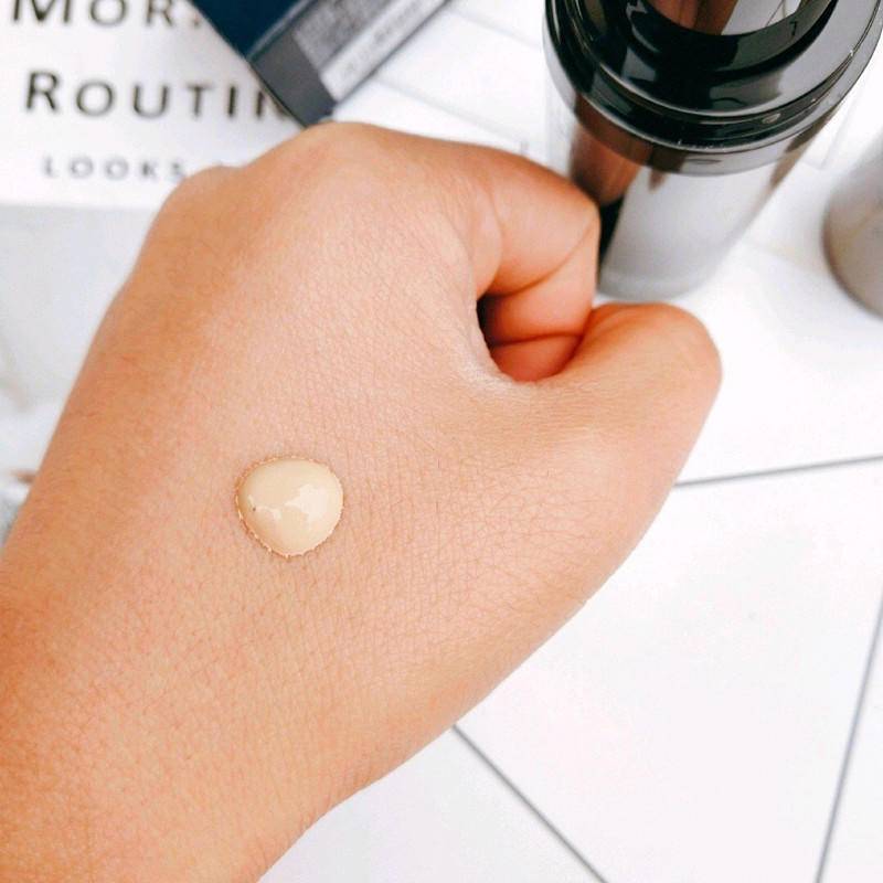 法国女人说：毫不费力的妆容，背后却是极致的努力