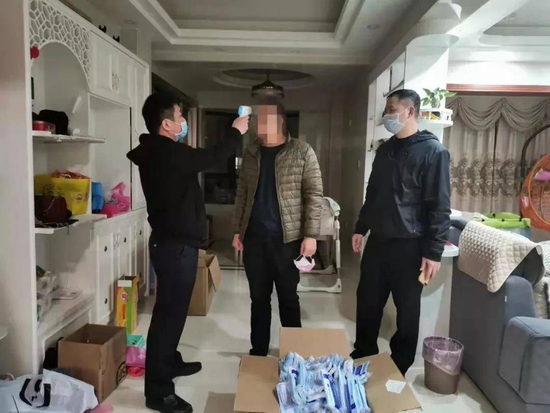 【向群众报告】警察蜀黍今天讲的全是“假”故事……