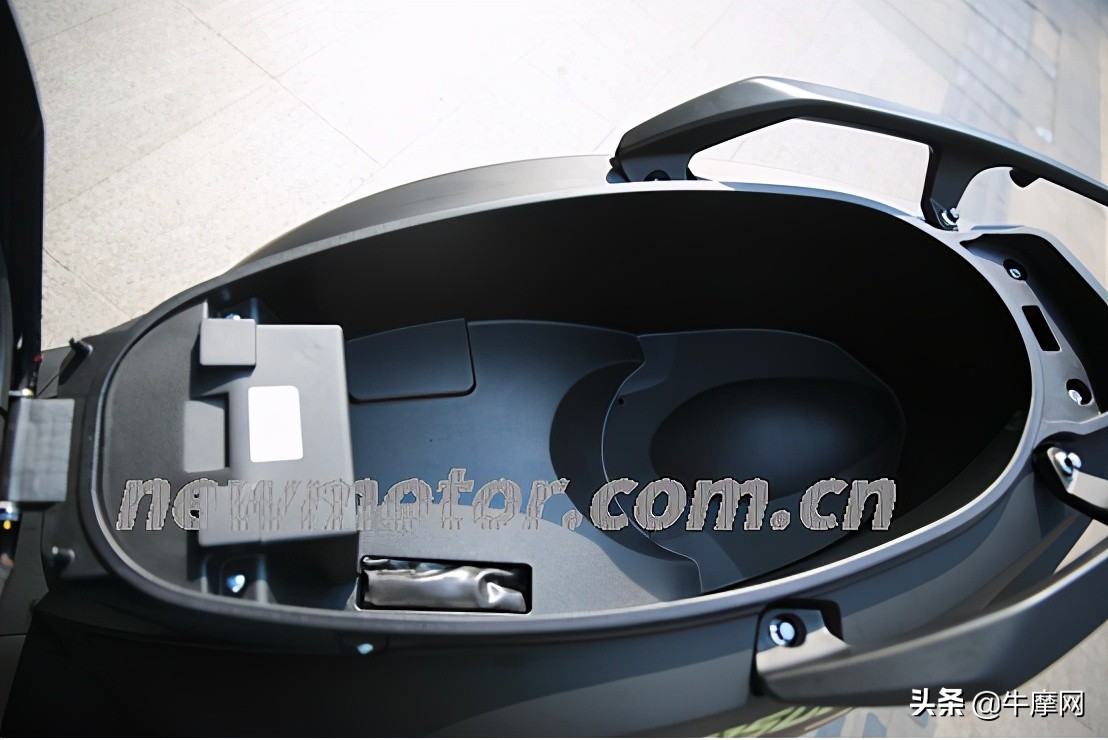 林海踏板150,林海雄鹿150abs版