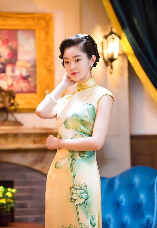 穿着旗袍好看的女生,适合穿旗袍的女生是什么气质