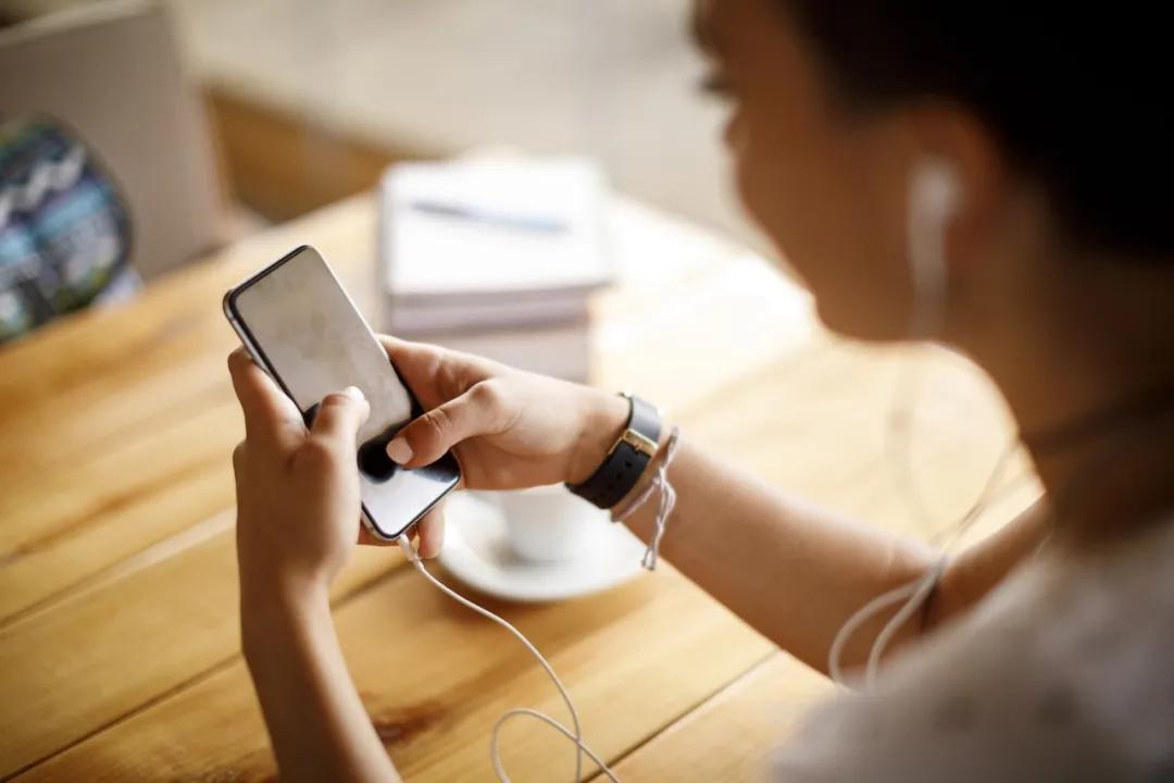 网友吐槽“一起作业”等教育APP疑泄露隐私?教育部门回应来了