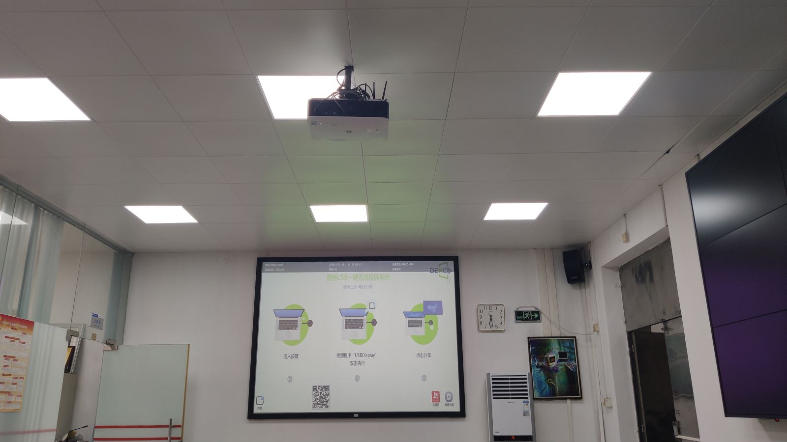 thinkpad笔记本投影仪接口,thinkpad无线投屏到电视