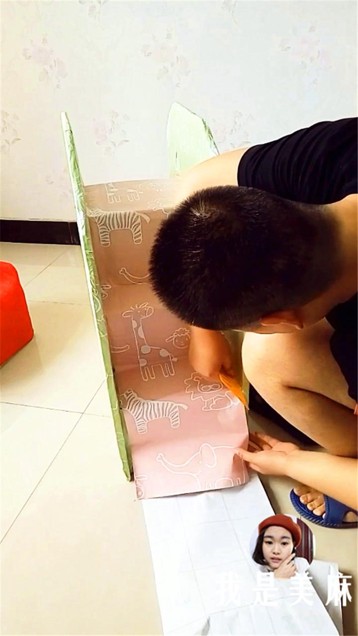 60个奶粉桶做滑梯视频,用29个奶粉罐来做一个滑滑梯