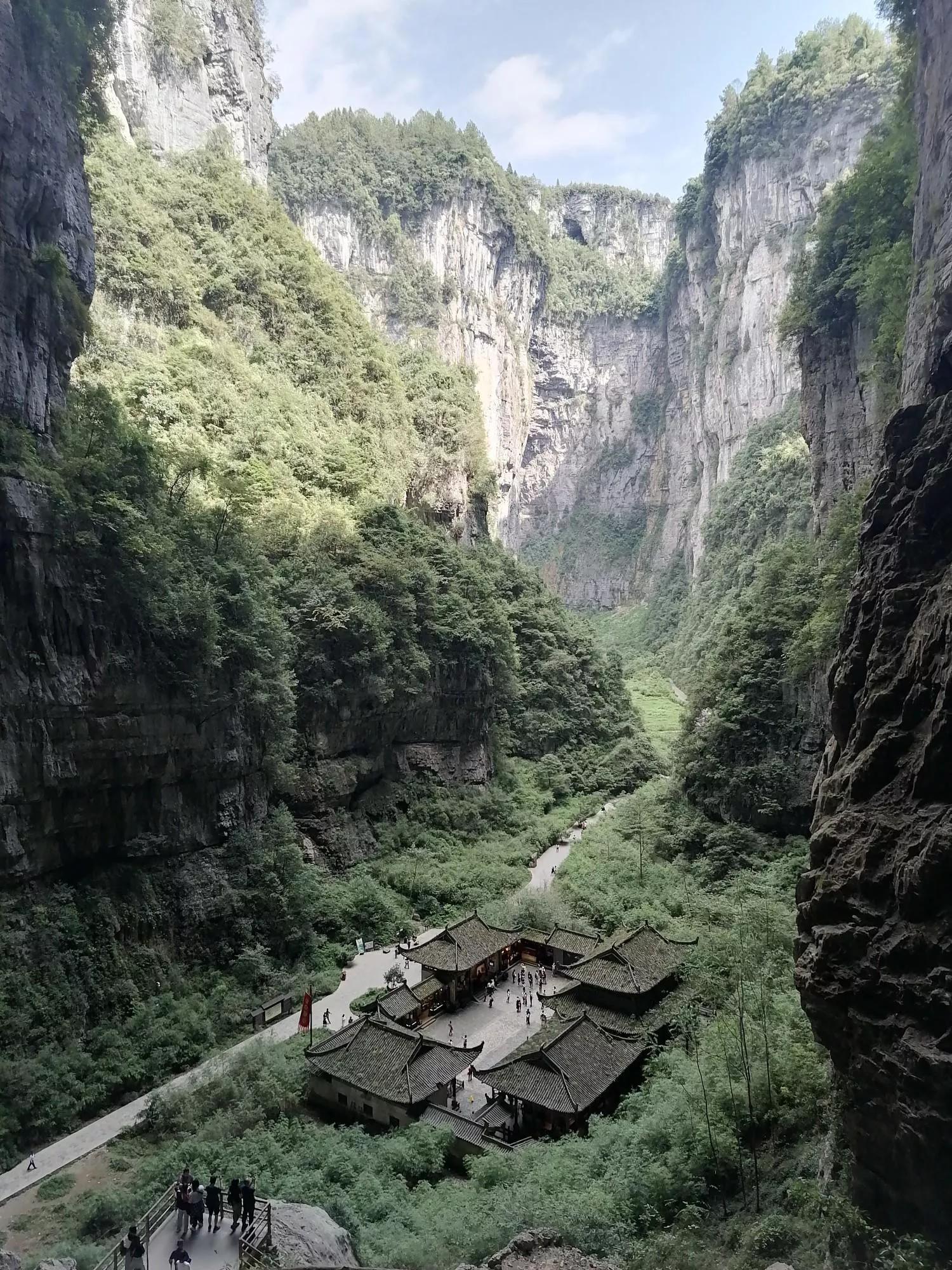 重庆武隆天坑三桥旅游一日游,重庆武隆天坑旅游详细攻略