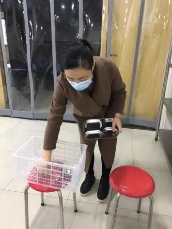 开学第一天防控工作,开学第一天学校严抓疫情防控