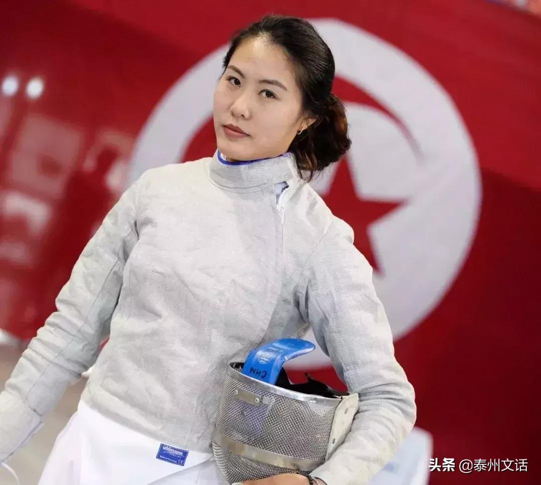 庆祝女篮姑娘夺冠,祝贺女篮姑娘们夺冠