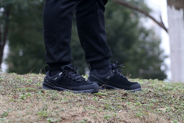 好马配好鞍效果图,好打理户外越野徒步鞋推荐哪种