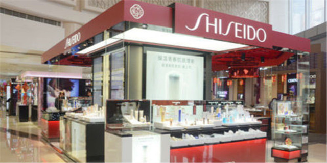 清水和洗面奶洗脸哪个好,用清水洗脸和用洗面奶洗脸的区别