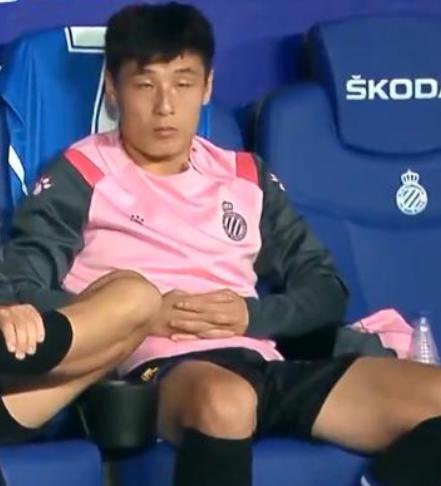 西班牙人2-1险胜比利亚雷亚尔,西班牙人武磊现在怎样了