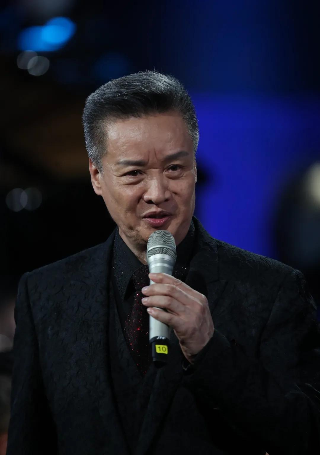 鐧惧勾椋庡崕灞辨渤渚濇棫,鐧惧勾椋庡崕灞卞窛閿︾唬