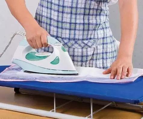 优雅中年女性丝巾,美丽丝巾精致女人必备