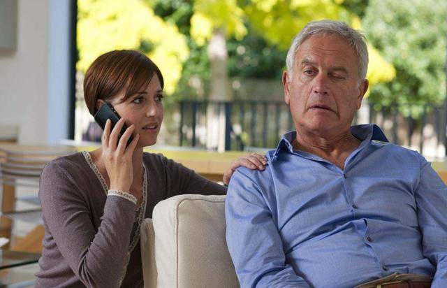 脑梗腿脚没劲怎么治疗,舌头说话不利索和脑梗的关系