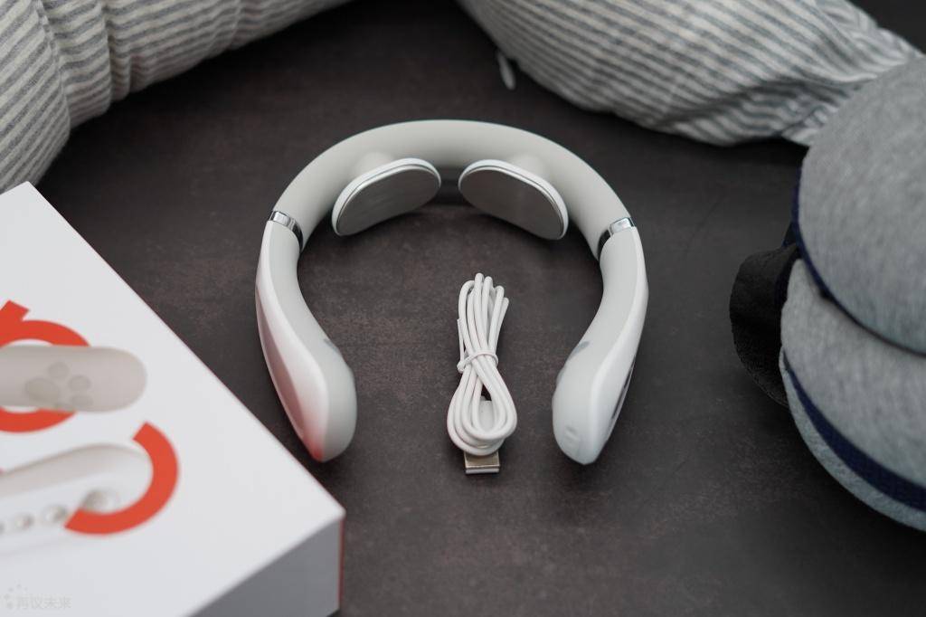 关于颈椎按摩器的测评,aigo颈椎按摩神器