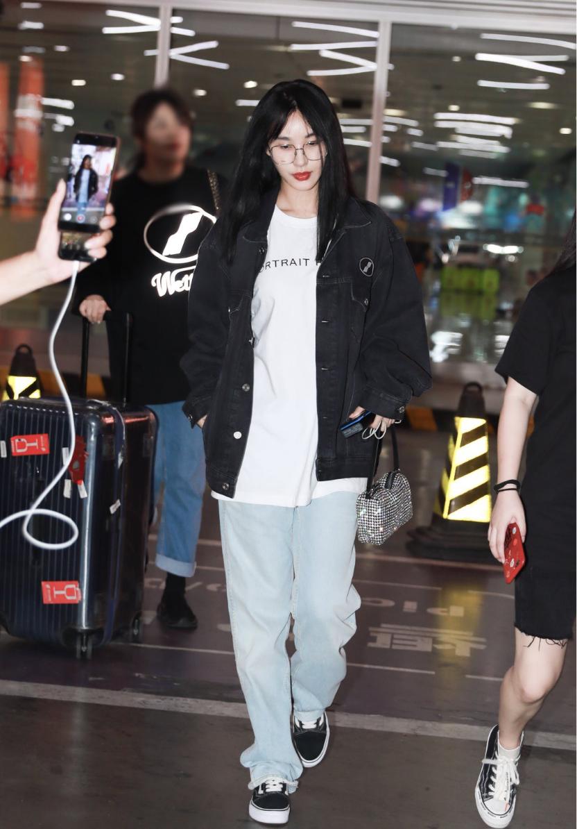 李菲儿休闲造型,李菲儿时尚单品图片