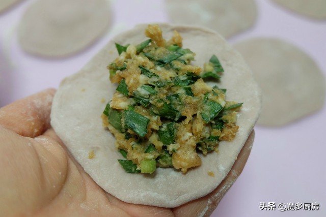 大包子的包子皮,妈妈蒸的大包子美味