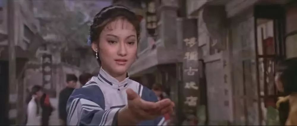 中国女打星简史：从郑佩佩到徐冬梅