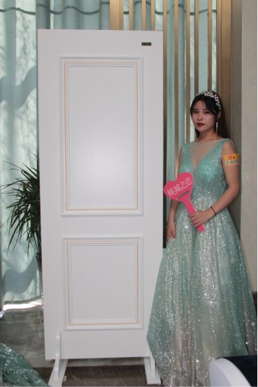 木门全屋定制环保,了解实木家具的发展趋势