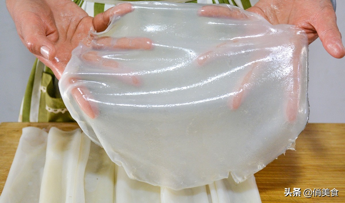 凉皮的浆要调到多少才柔软劲道,正宗凉皮制作全过程及配方