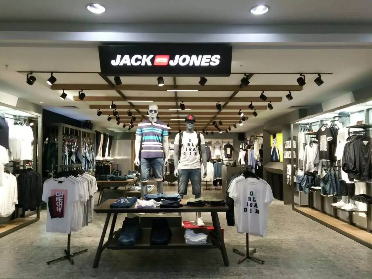 杰克琼斯是不是算潮牌,杰克琼斯最新的衣服