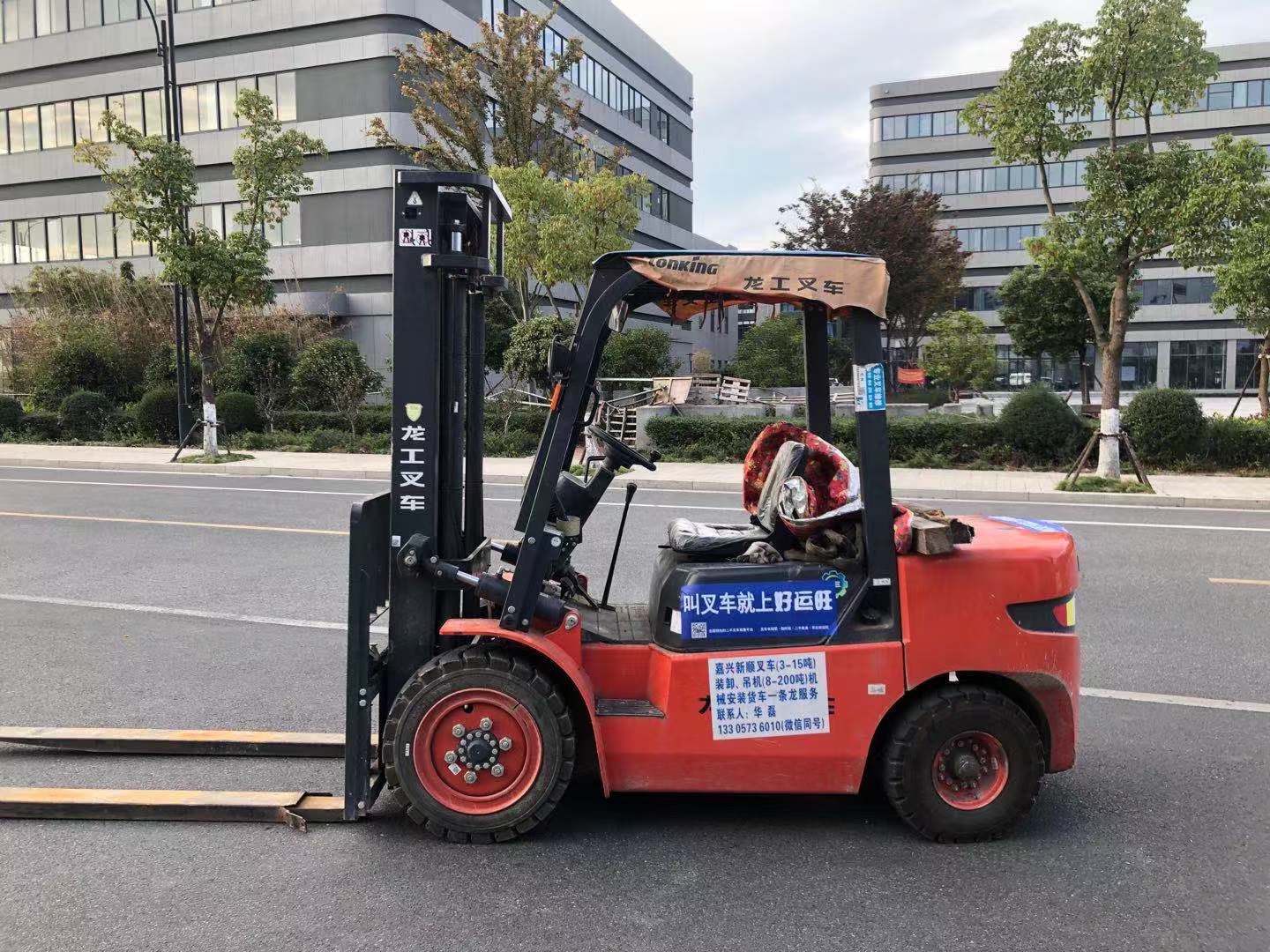 叉车租赁一年多少钱不带司机,叉车租赁一年赚多少钱