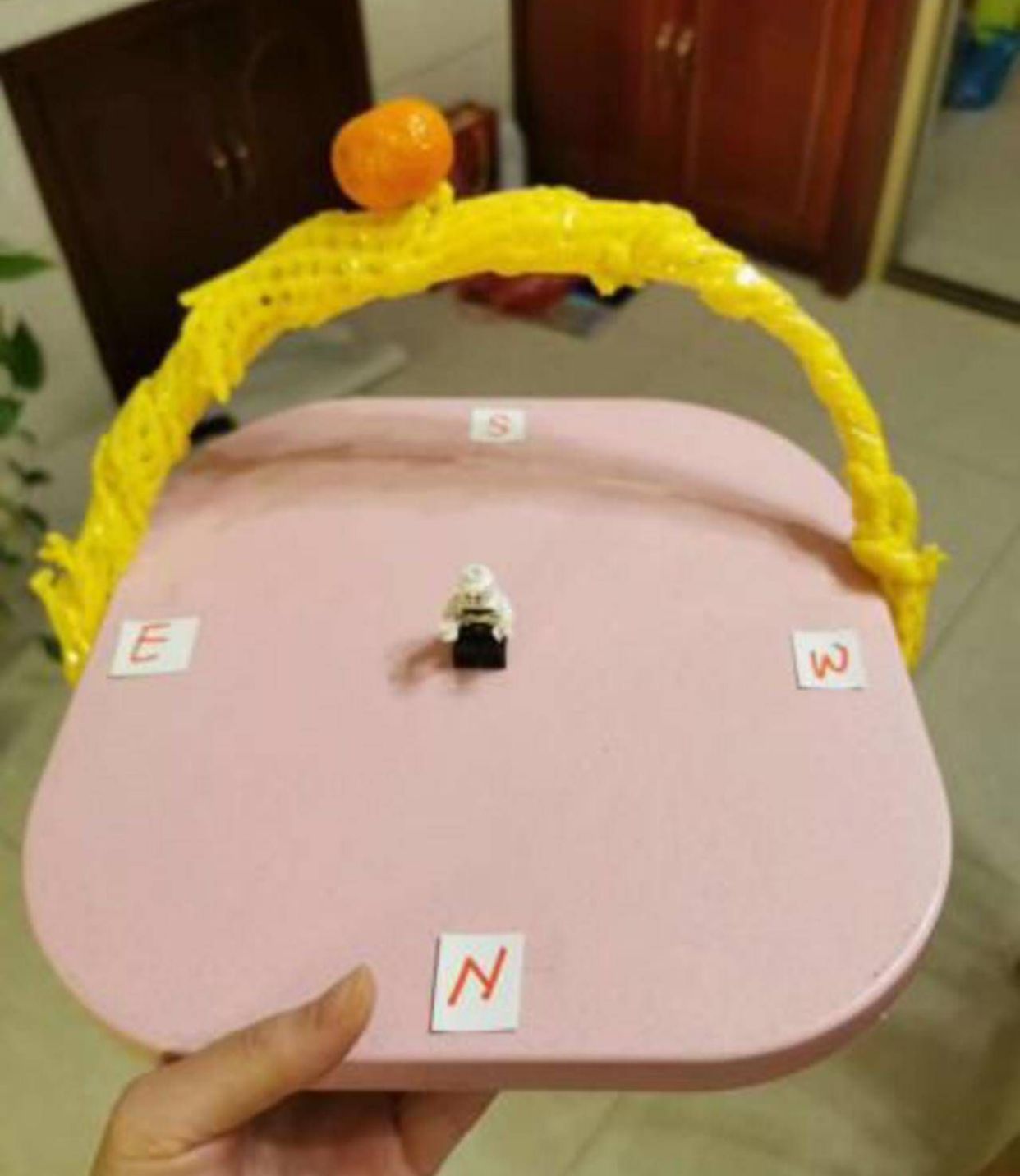 武汉中学教师，自己动手制作教具，上演花式教学