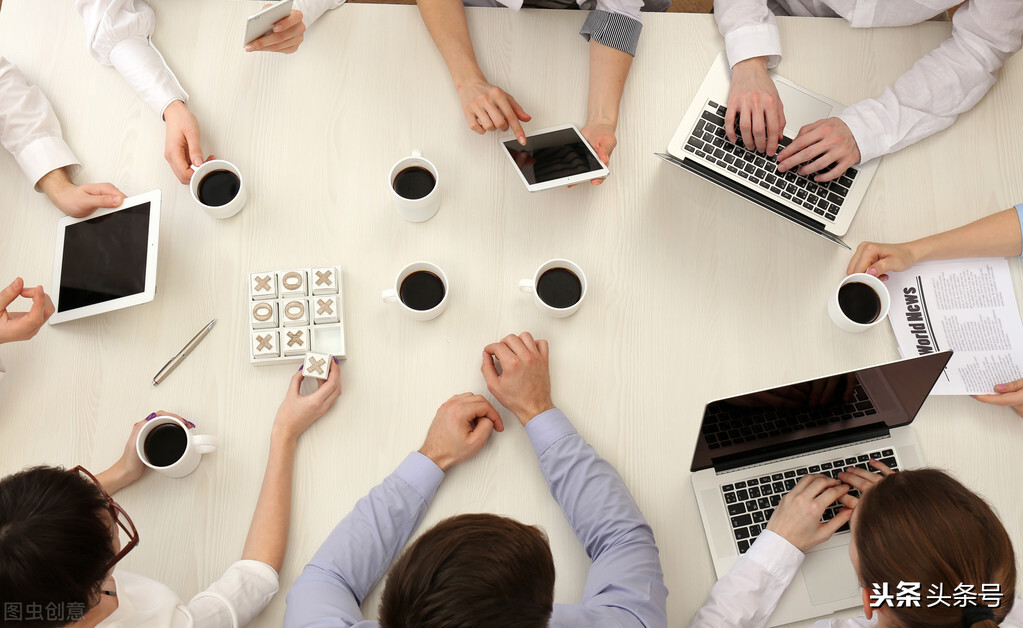 把例会开成了“过堂会”或“一言堂”，这有一招，开会特有效率