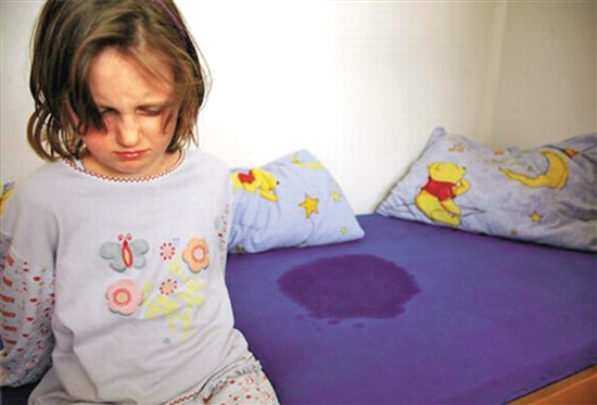 小内裤适合多大宝宝穿,宝宝多大穿小内裤最合适