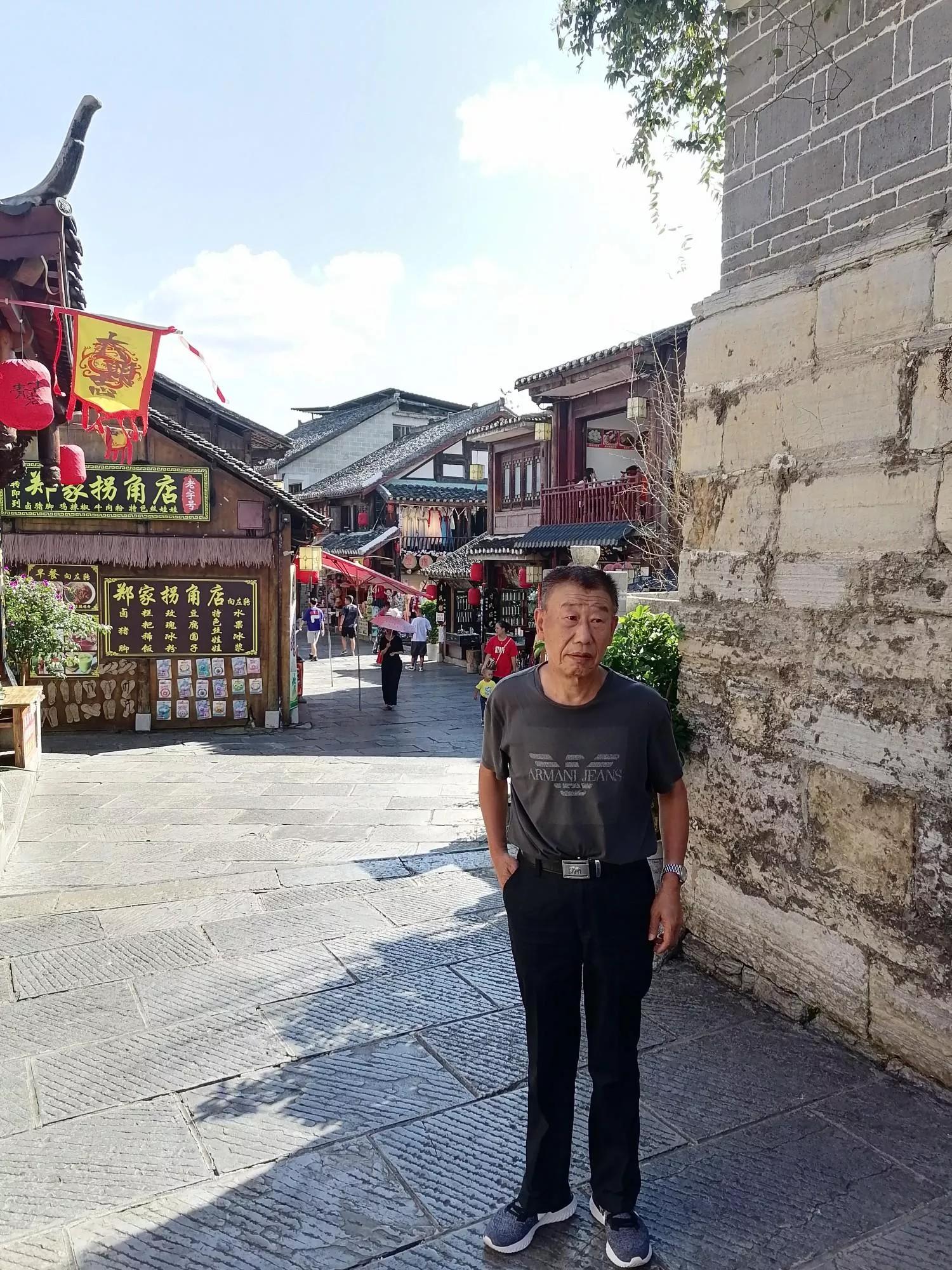 贵州贵阳青岩古镇旅游游记,贵州贵阳青岩古镇迎参观热潮