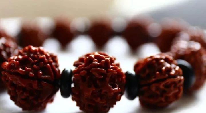 新手适合的文玩手串,文玩手串盘完之后怎样存放