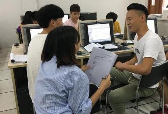 单招和高考上专科学校有什么区别,专科学校单招和高考有什么区别