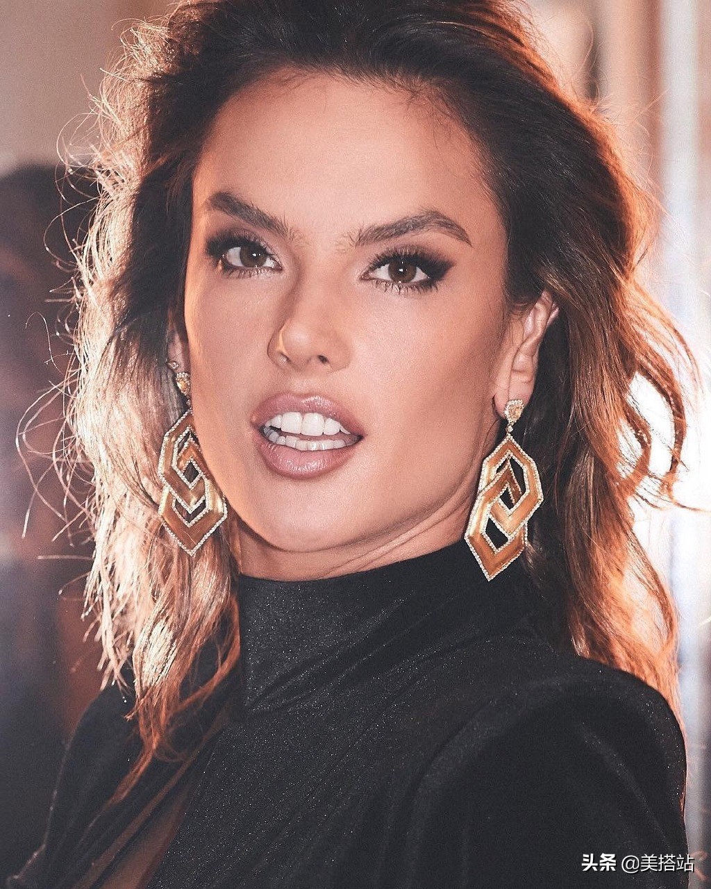 巴西超模aa罗纳尔迪尼奥,巴西超模aa穿搭