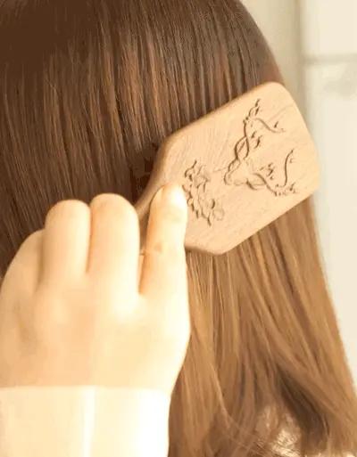 养发要选对梳子,护发第一步选个好梳子